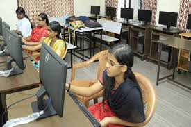 Computer lab  Thunchath Ezhuthachan Malayalam University in Malappuram